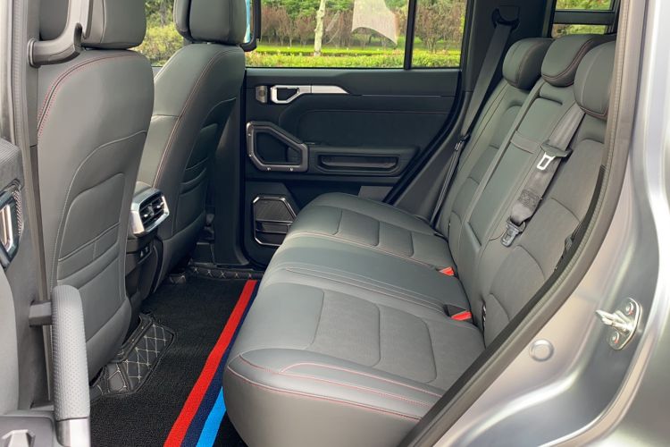 Used JETOUR Traveler 2023 2.0T All-Wheel Drive CrossPRO+