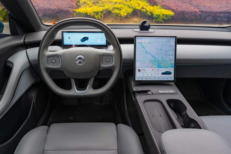 Used Nio ET5 2022 75 kWh