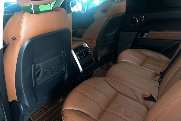 Used Land Rover Range Sport 2016 3.0 SC V6 HSE DYNAMIC Interior 3