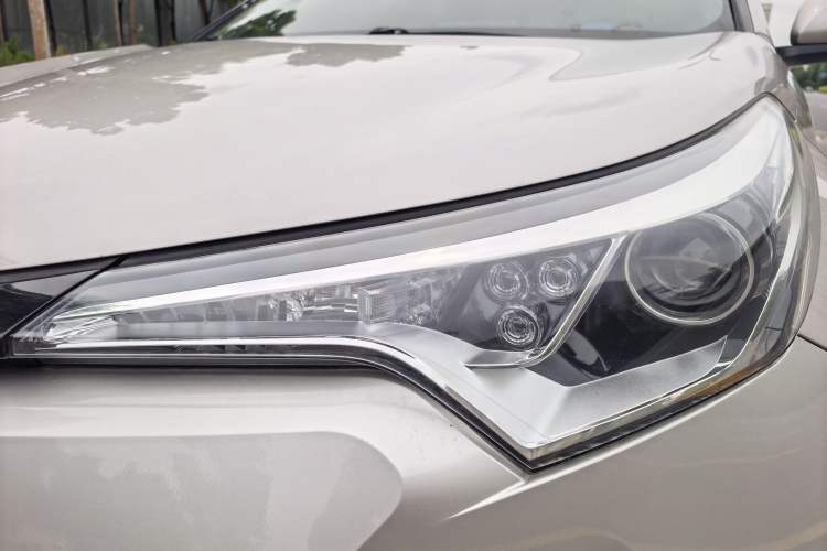 Used Toyota C-HR 2020 2.0L Leading Edition
