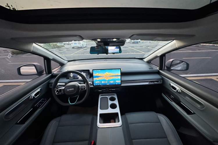 Used AION Y 2024 Younger Star Edition
