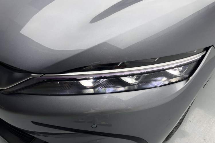 Used BYD Han 2024 EV Glory Edition 506KM Front-Wheel-Drive Premium Model