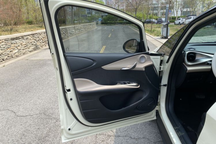 Used BYD Dolphin 2023 420 km Fashion Edition Interior 5