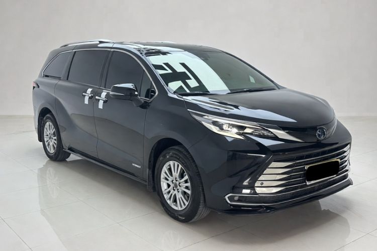 Used Toyota SIENNA 2021 2.5L Hybrid Premium Edition Exterior 7