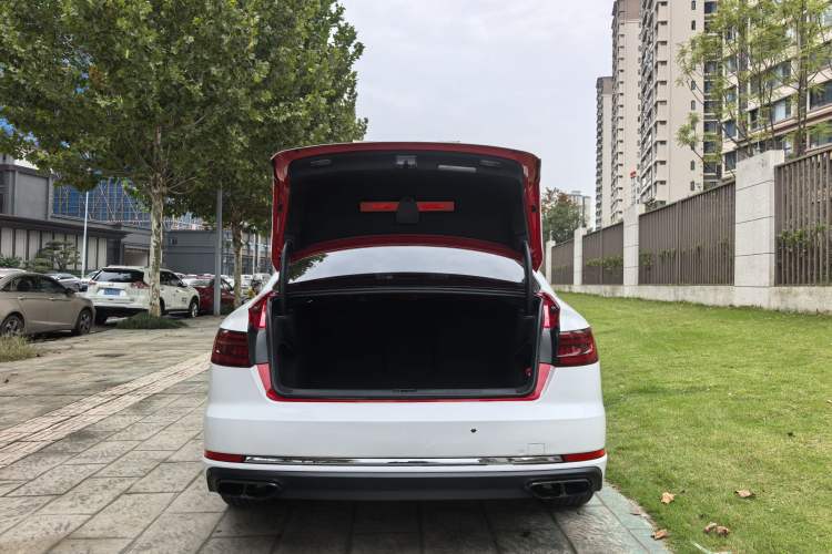 Used Audi A4L 2019 40 TFSI Ambition China VI