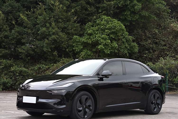 Used ONVO L60 2024 60 kWh Rear-Drive Version