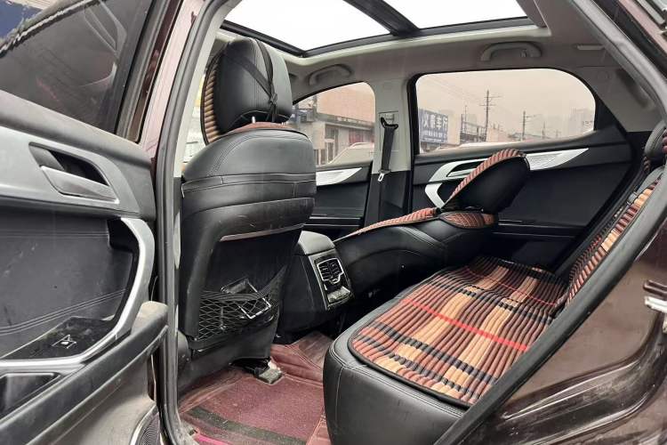 Used Soueast DX7 2018 Prime 1.5T Manual Luxury Model China V Standard