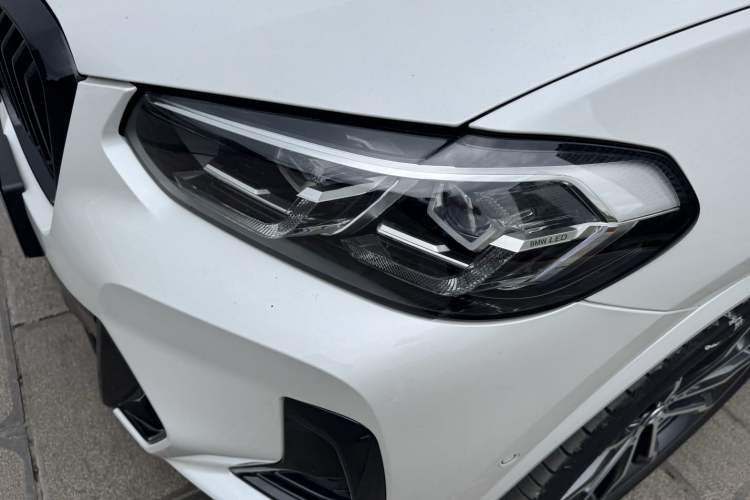 Used BMW X3 2023 xDrive30i Leading Model M Night Edition Package Exterior 9