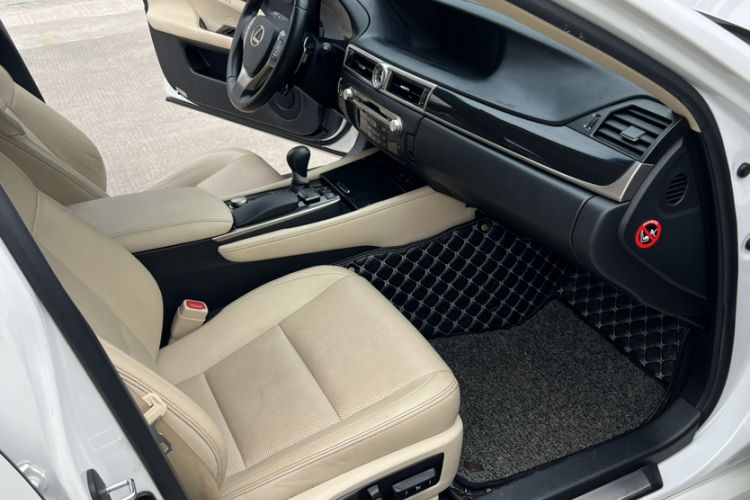 Used Lexus GS 2012 250 Leading Edition
