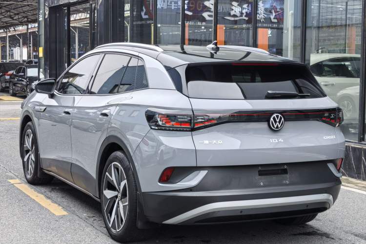 Used Volkswagen ID.4 CROZZ 2021 Long-Range PRO Two-Wheel Drive Version