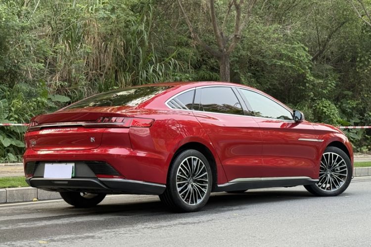 Used BYD Han 2020 EV Long-Range Luxury Model Exterior 4