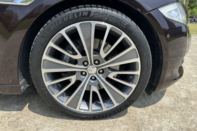 Used Jaguar XJ 2015 XJL 3.0 SC Two-Wheel-Drive Luxury Business Edition
