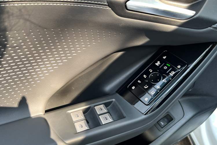 Used Audi Q6L e-tron 2026 First Launch Navigation Edition