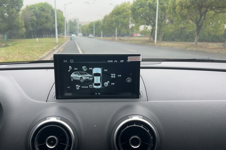 Used Audi A3 2016 Sportback 35 TFSI Ambition Audio And AC Panel