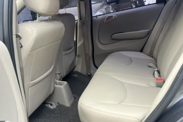 Used Everus S1 2012 1.3L Automatic Comfort Edition