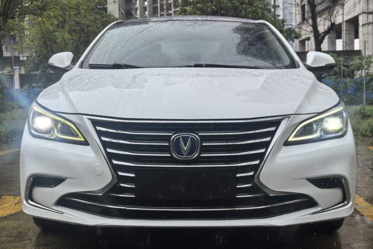 Used CHANGAN Raeton CC 2018 1.5T Automatic Haoya Model Guangmang Edition China V Standard
