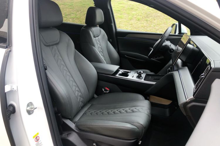 Used BYD Song L DM-i 2025 Intelligent Driving Version 160 km Beyond-Range Type Right Front Seat