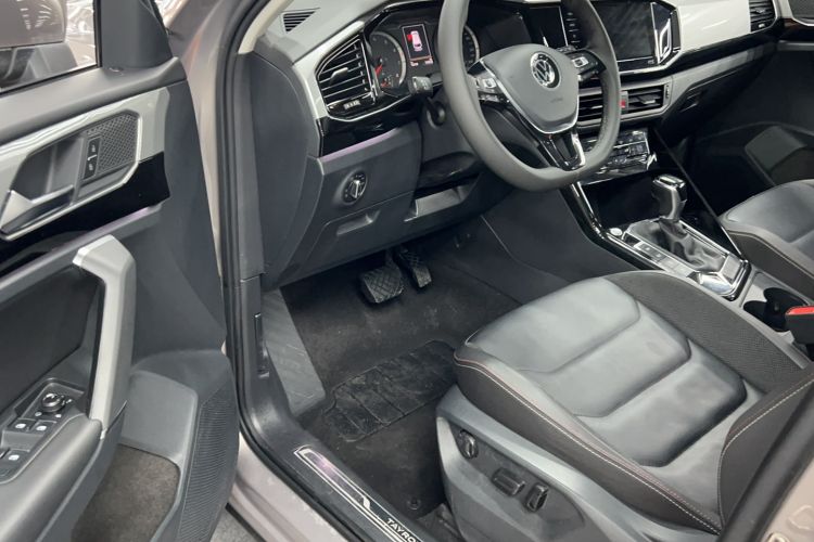 Used Volkswagen Tayron 2020 330TSI Two-Wheel Drive Luxury Smart Connectivity Version
