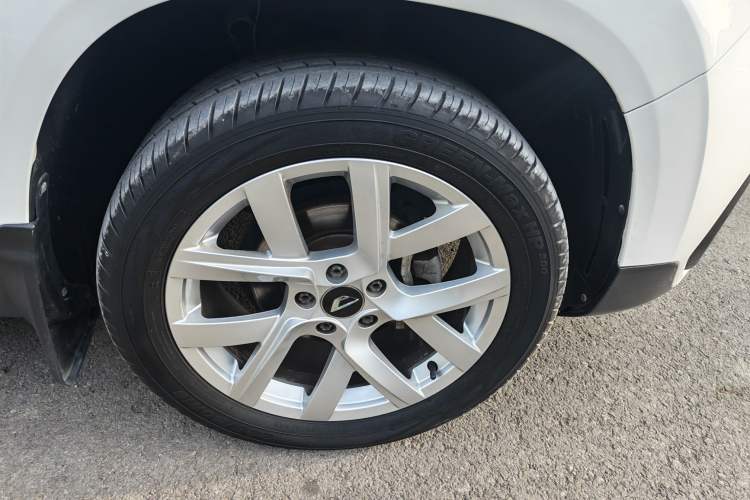 Used Jetta VS5 2022 280TSI Manual Advanced Trim Exterior 4