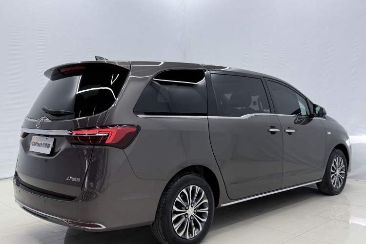 Used Buick GL8 2023 Land Executive Class 652T Luxury Model
