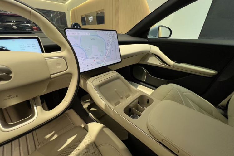 Used Nio ET5T 2025 75 kWh Touring
