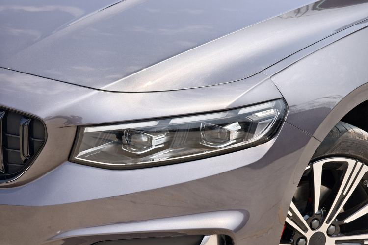 Used Geely Auto Preface 2025 Dongfang Yao 2.0TD Moonlight Edition Left Front Headlight