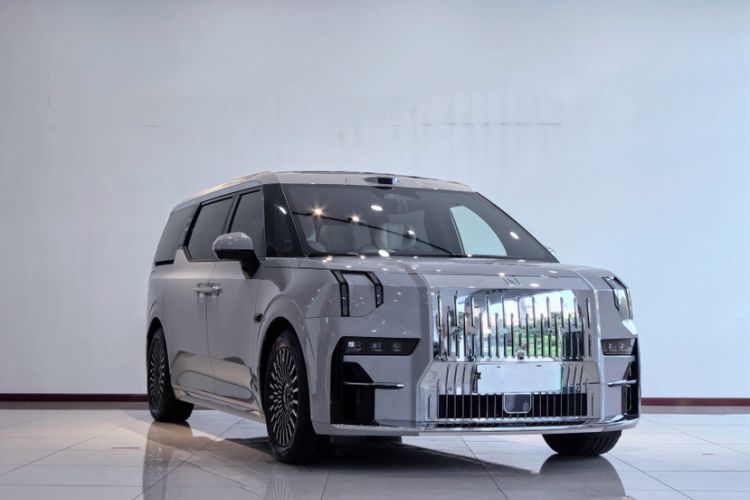 Used Zeekr 009 2024 Six-Seat Executive Version 4WD 108 kWh