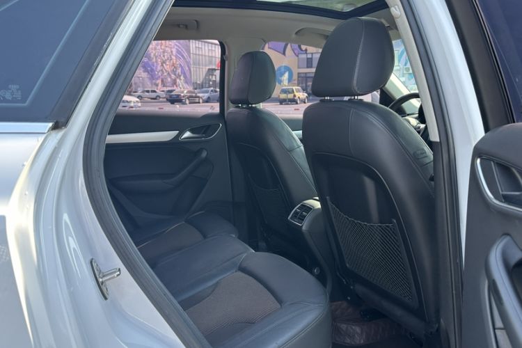 Used Audi Q3 2017 30 TFSI Fashion Model Interior 5