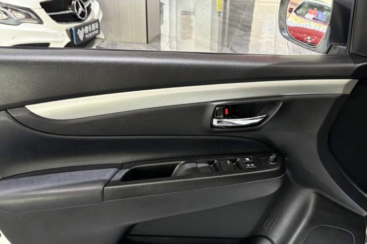 Used Suzuki Alivio 2015 1.6L Automatic Enjoyment Model
