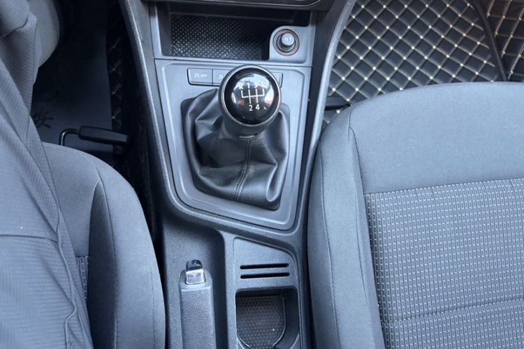 Used Volkswagen Lavida 2018 Classic 1.5L Manual Fashion Edition China VI Standard