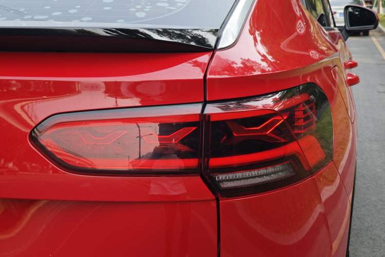 Used Volkswagen Tayron X 2020 330TSI Two-Wheel Drive Luxury Smart Connectivity Version Exterior 4