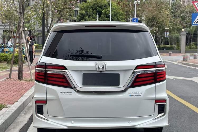 Used Honda Elysion 2019 2.0L Hybrid Luxury Edition Exterior 7