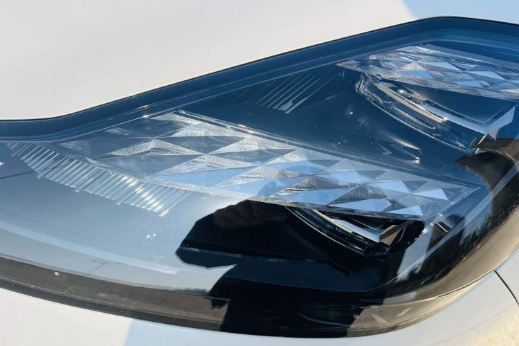 Used Hyptec HT 2023 670 Rear-Drive Ultra-High-Voltage NDA Version