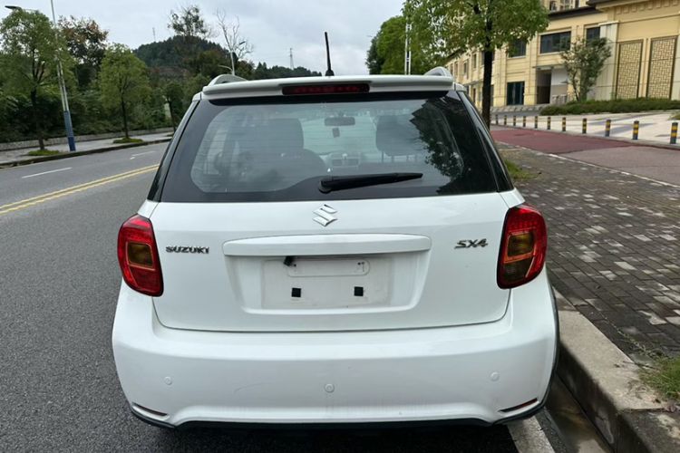 Used Suzuki SX4 2013 1.6L Automatic CoolRide Model