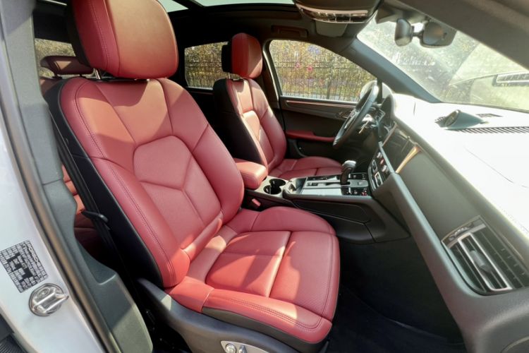 Used Porsche Macan 2024 Macan 2.0T