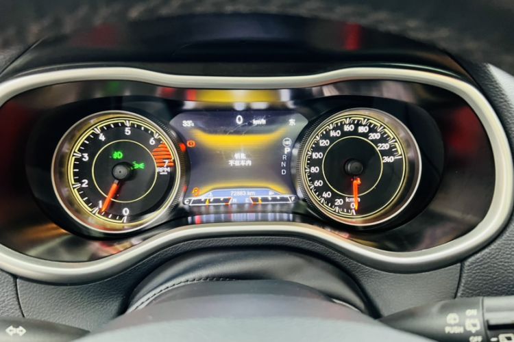 Used Jeep Cherokee 2020 2.0L Two-Wheel Drive Classic Sports Edition