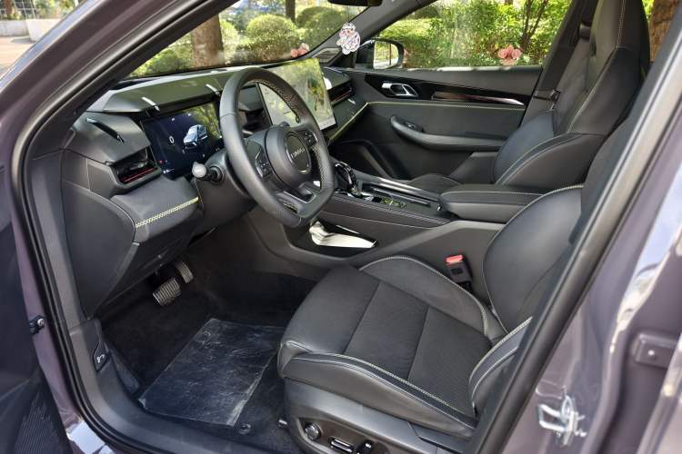 Used Lynk & Co 03 2025 2.0TD DCT Champion Edition Pro