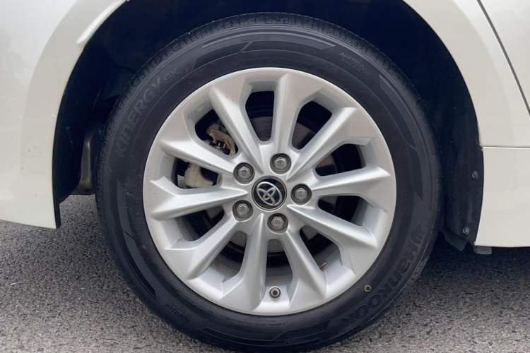 Used Toyota Corolla 2019 Dual-Engine 1.8L E-CVT GL-i Elite Edition Exterior 6