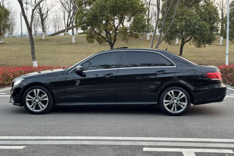 Used Mercedes-Benz E-Class 2015 E 260 L Sport Edition
