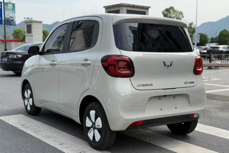 Used Wuling Hongguang MINIEV 2025 Four-Door Version Advanced Edition