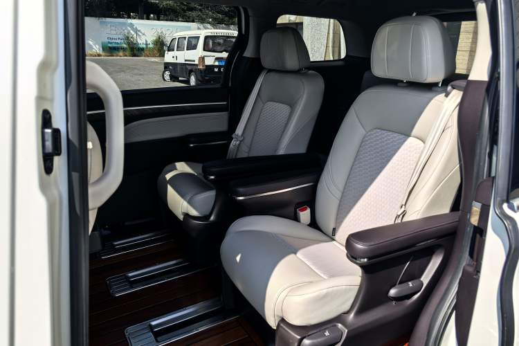 Used GAC Trumpchi M8 2021 Lingxiu Series 390T Luxury Edition