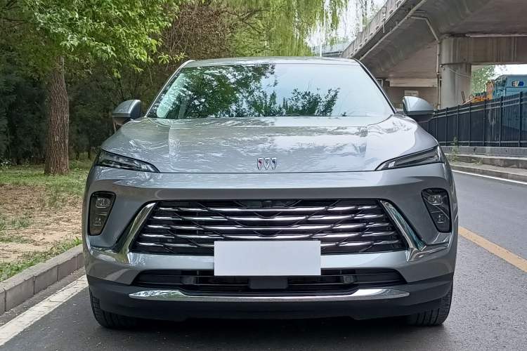 Used Buick Envision 2025 25T Entry-Grade Platinum Edition Exterior 4