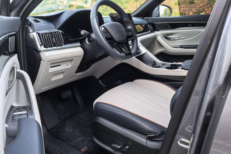 Used BYD Song PLUS New Energy 2024 HONOR Edition DM-i 110km Flagship Model
