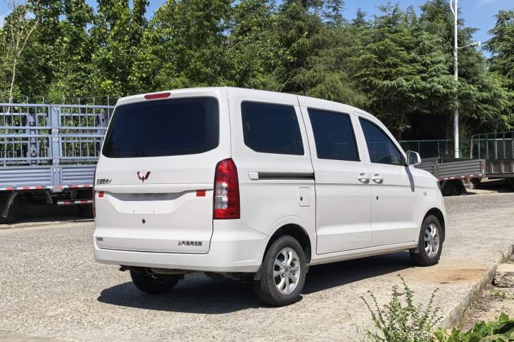 Used Wuling Hongguang V 2022 1.5L Enjoy Edition Hydraulic Power Steering LAR