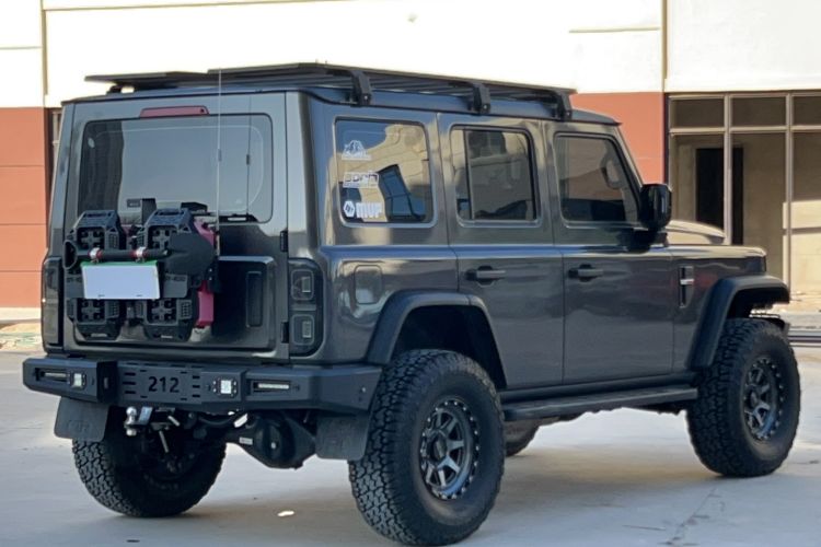 Used 212 T01 2024 2.0T Mechanic
