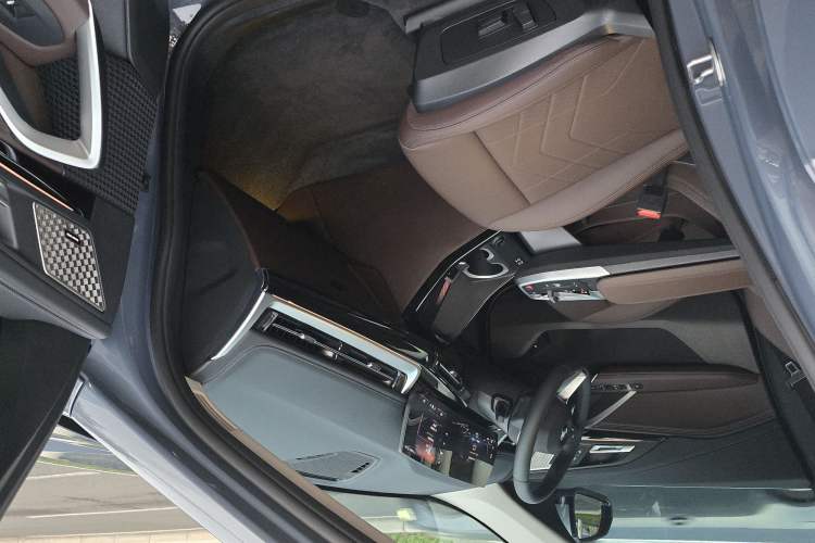 Used BMW X1 2023 sDrive25Li X Design Package