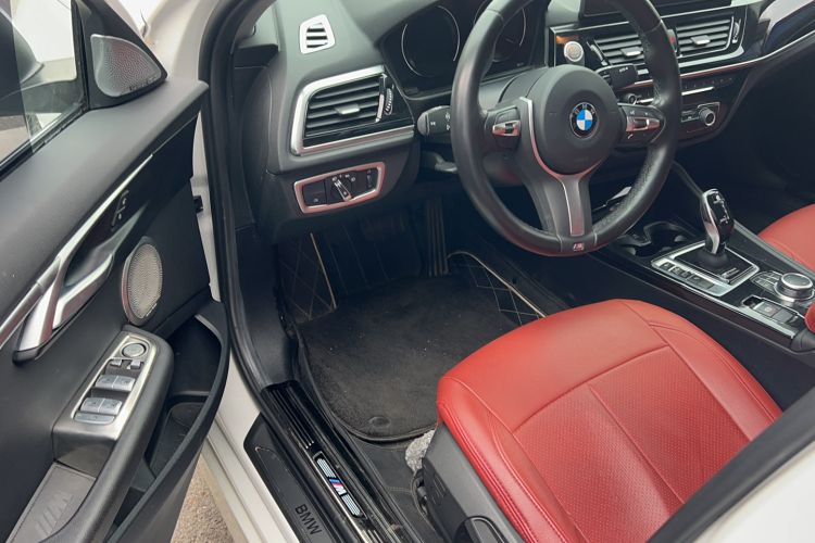 Used BMW 1 Series 2022 120i M Sport Edition Interior 1