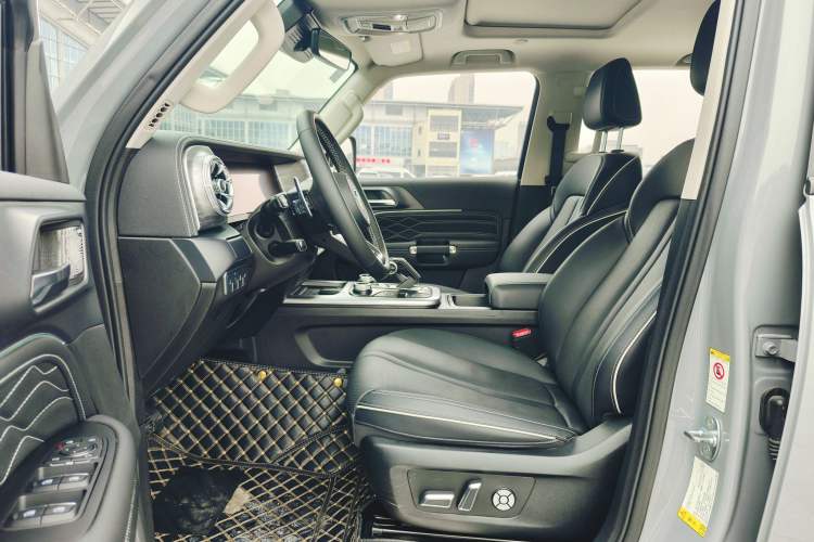 Used Tank 300 2023 City Edition 2.0T—Stylish as Ever