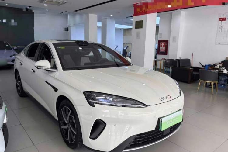 Used BYD Seal 07 DM-i 2026 DM-i 1.5T 230km Flagship Edition Exterior 2