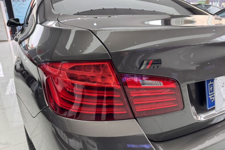 Used BMW 5 Series 2014 535Li Leading Model Exterior 2